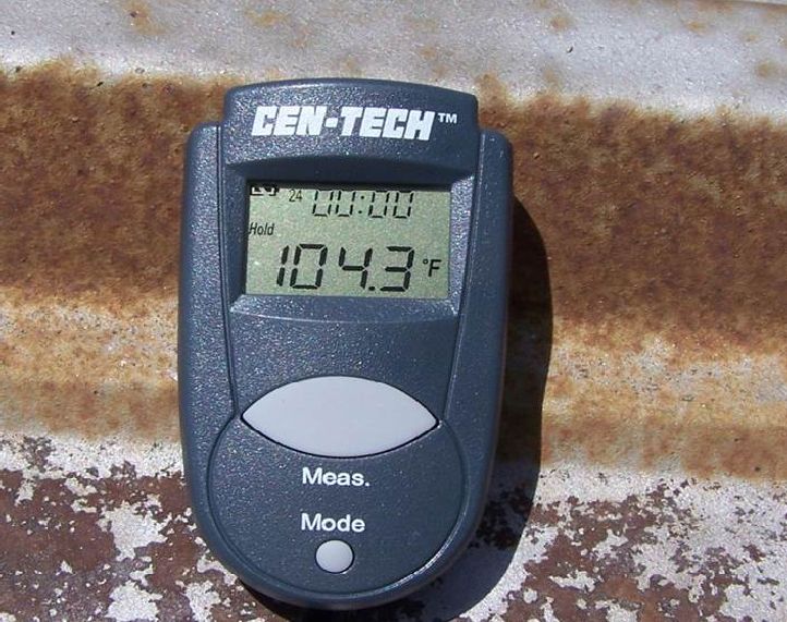 metal roof temperature